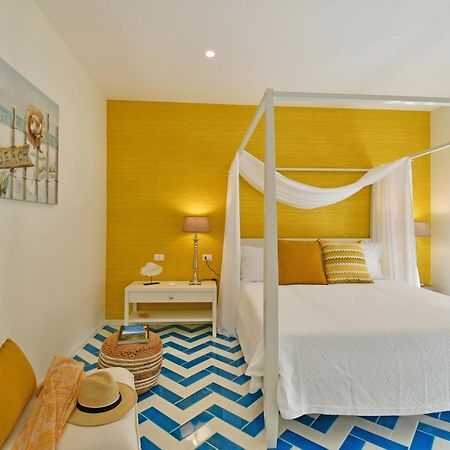 Luxury Suites Joy In Cefalu 체팔루 외부 사진